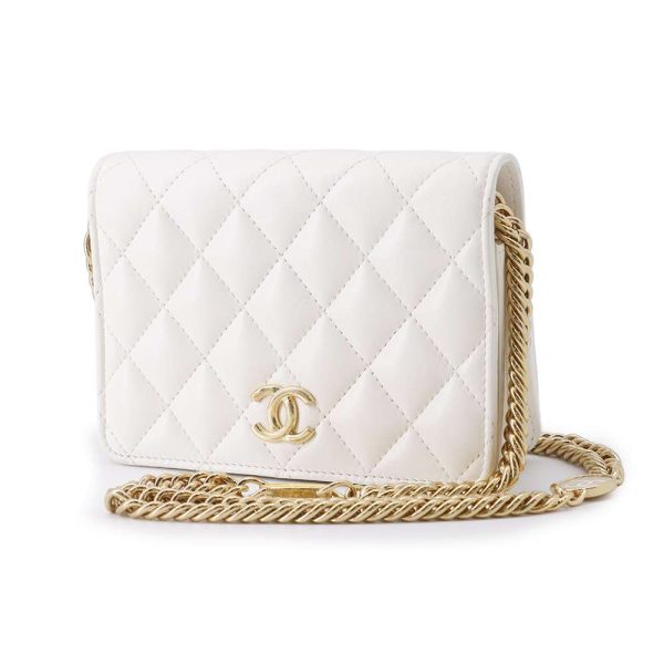 9398092 01 CHANEL Chain Wallet Matelasse CocoMark Lambskin Wallet White