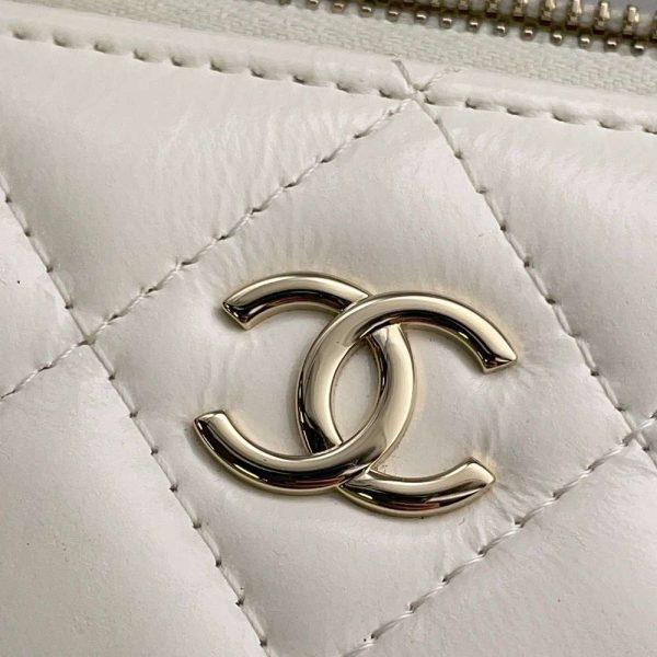 9398108 11 CHANEL Chain Shoulder Bag Matelasse Coco Mark Shiny Calfskin Bag White