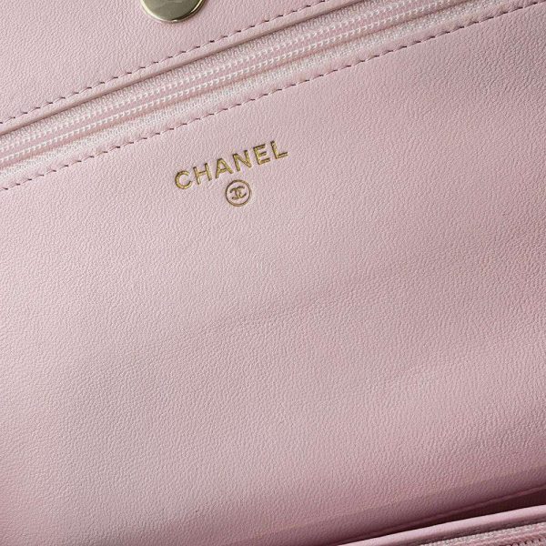 9428508 07 CHANEL Chain Wallet Matelasse Pearl Coco Mark Lambskin Wallet