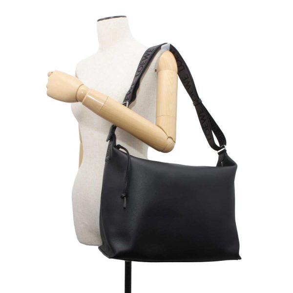 9431126 04 LOEWE Cubby Calf Shoulder Bag Black