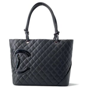 9431225 01 Louis Vuitton Black Grained Calfskin White Shearling Monogram On My Side MM