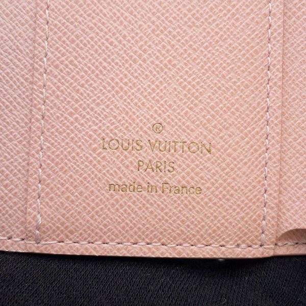 9432185 11 Louis Vuitton Portefeuille Zoé Trifold Wallet Damier Azur White