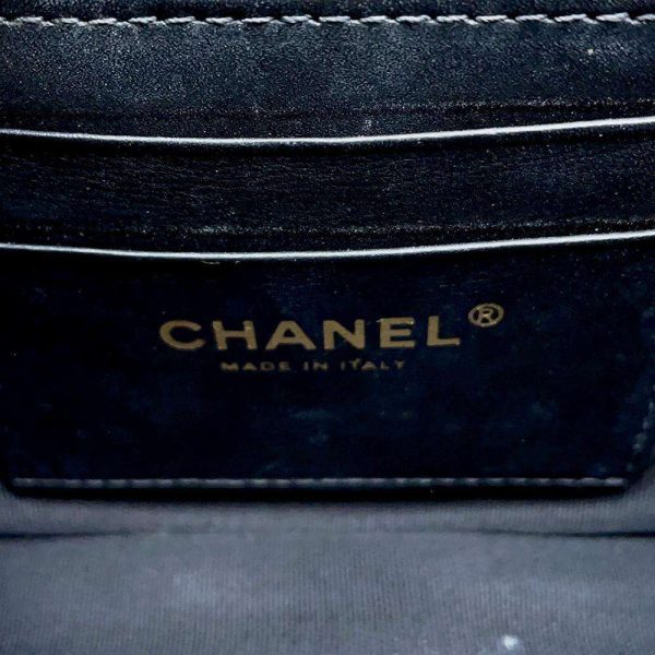 9438989 15 CHANEL Chain Bag Small Vanity Coco Mark Caviar Skin Black