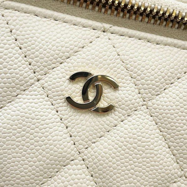 9441286 10 CHANEL Chain Bag Vanity Case CocoMark Caviar Skin White