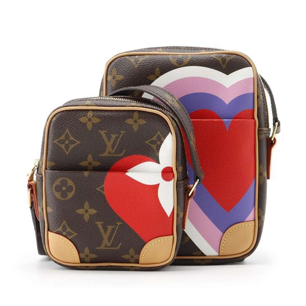 9465299 01 Louis Vuitton Heart Panam Set Shoulder Bag Monogram Red