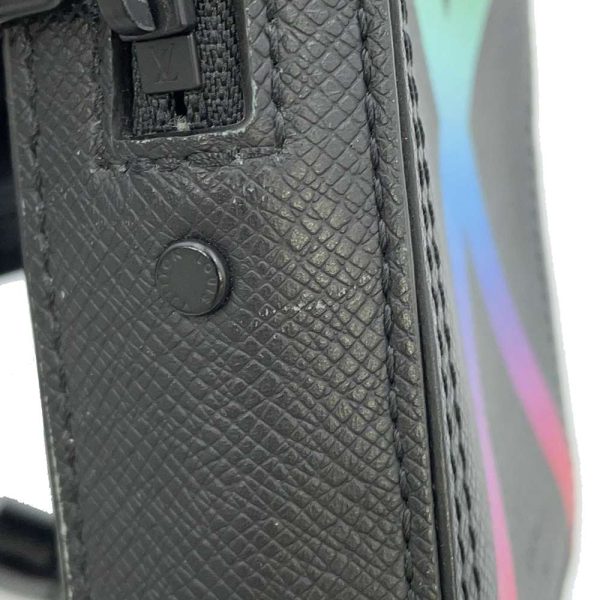 9465404 07 Louis Vuitton Taiga Rainbow Danube Messenger Black