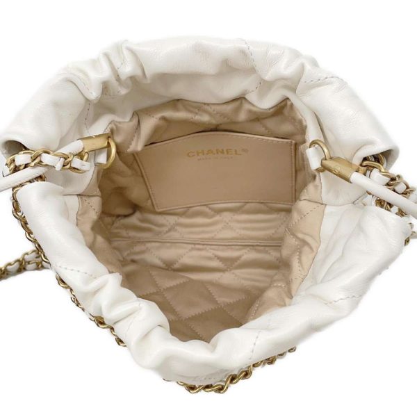 9469273 06 Chanel 22 Mini Shoulder Bag Shiny Calf White