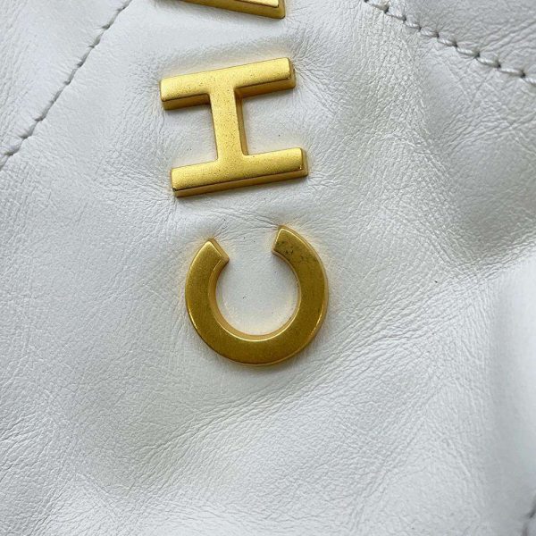 9469273 10 Chanel 22 Mini Shoulder Bag Shiny Calf White