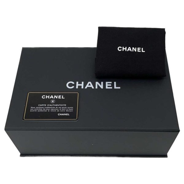 9470156 17 CHANEL Matelasse Coco Mark Phone Case Black