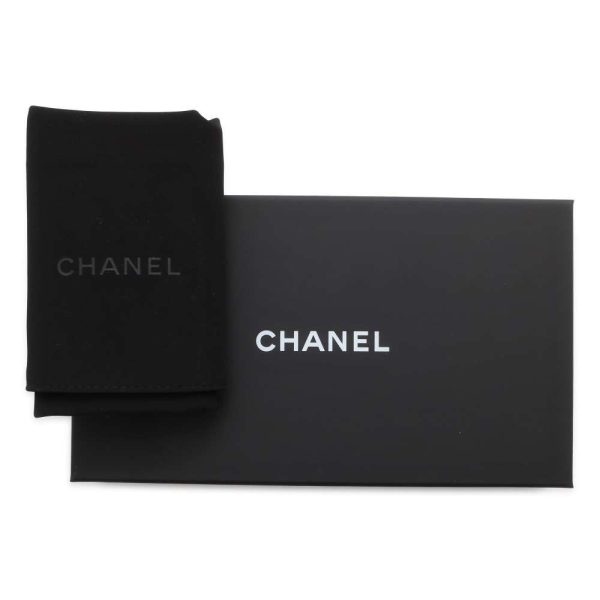 9473843 07 CHANEL Long Zip Wallet CocoMark Caviar Matelasse Black