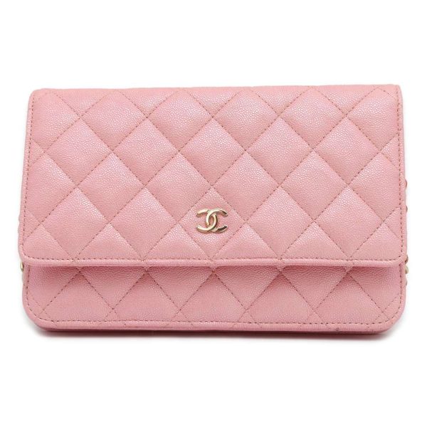 9477841 01 CHANEL Matelasse Caviar Skin Chain Wallet