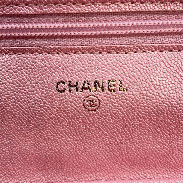 9477841 09 CHANEL Matelasse Caviar Skin Chain Wallet