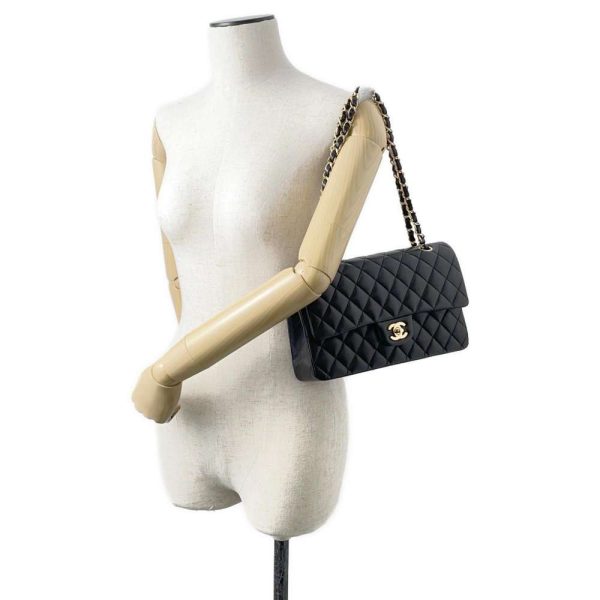 9488137 04 CHANEL 25 Matelasse Lambskin Double Chain Shoulder Bag Black