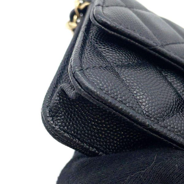 9506923 06 CHANEL Matelasse Caviar Skin Pochette Black