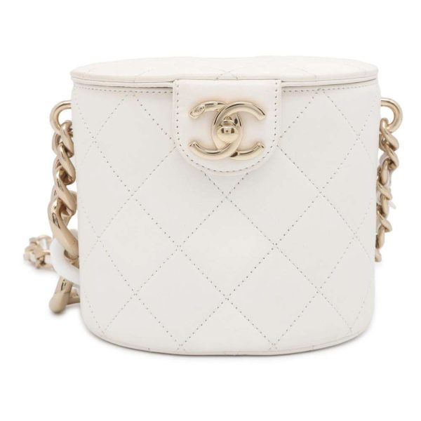 9535756 01 CHANEL Vanity Chain Shoulder Bag Matelasse Coco Mark Lambskin White