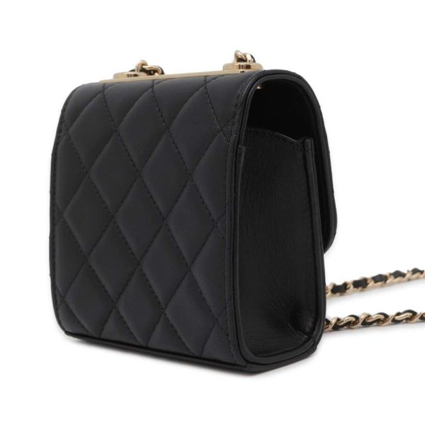 9535855 02 CHANEL Quilted Pochette Chain Bag Matelasse CocoMark Lambskin Black