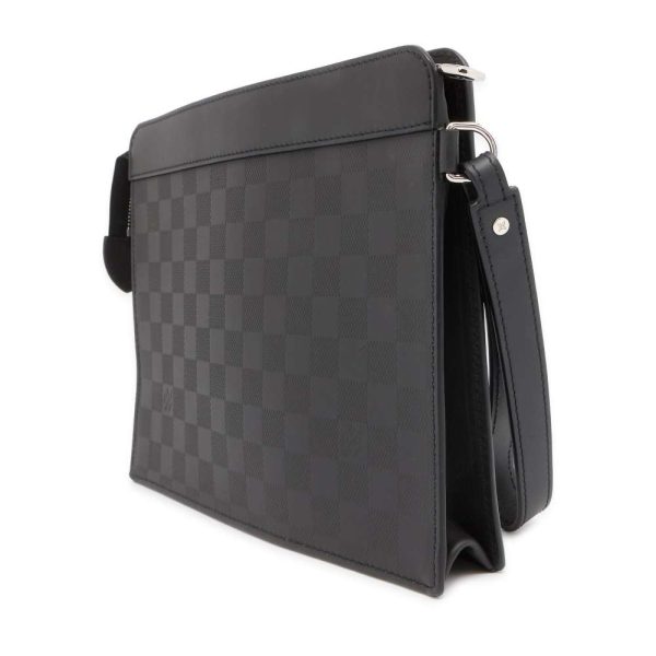 9538375 02 Louis Vuitton Clutch Damier Infini Pouch Black Shoulder Bag