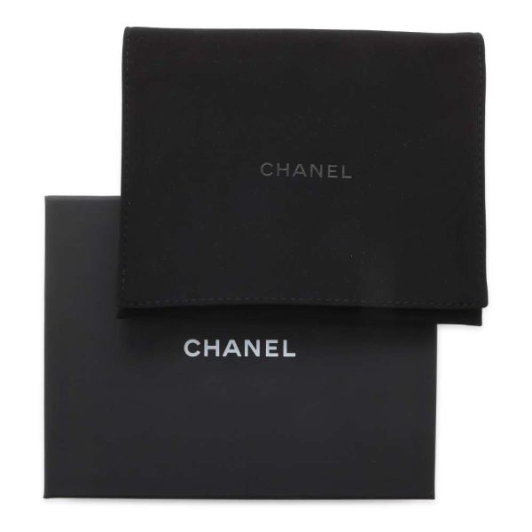 9543607 09 CHANEL Matelasse Patent Mini Chain Wallet Black