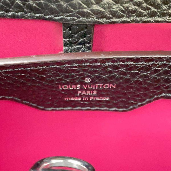 9550674 15 Louis Vuitton Taurillon Capucines PM Black