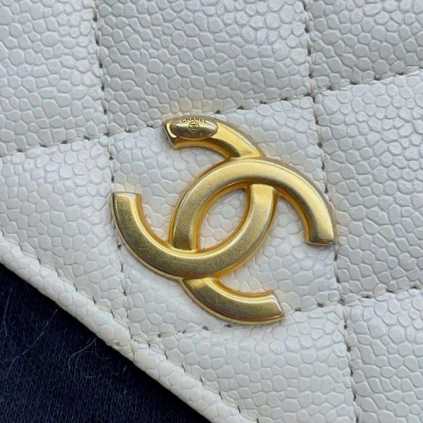 9552883 10 CHANEL Chain Wallet Coco Mark Caviar Skin Wallet White