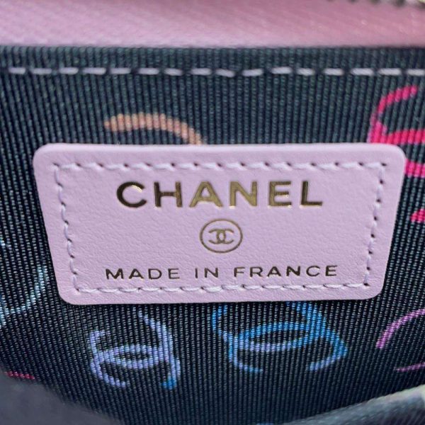 9553019 05 CHANEL Matelasse CocoMark Caviar Skin Wallet