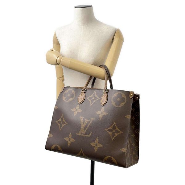 9567146 04 Louis Vuitton Tote Reverse Giant On the Go GM 2way