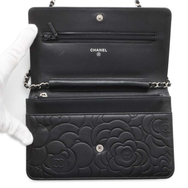 9580022 05 Chanel Chain Wallet Camellia Lambskin Black