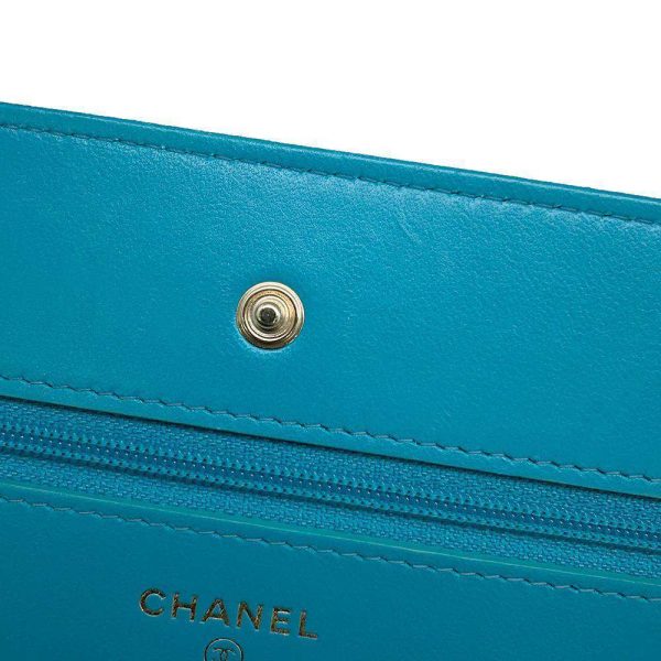 9605336 07 CHANEL Chai Matelasse CocoMark Lambskin Wallet