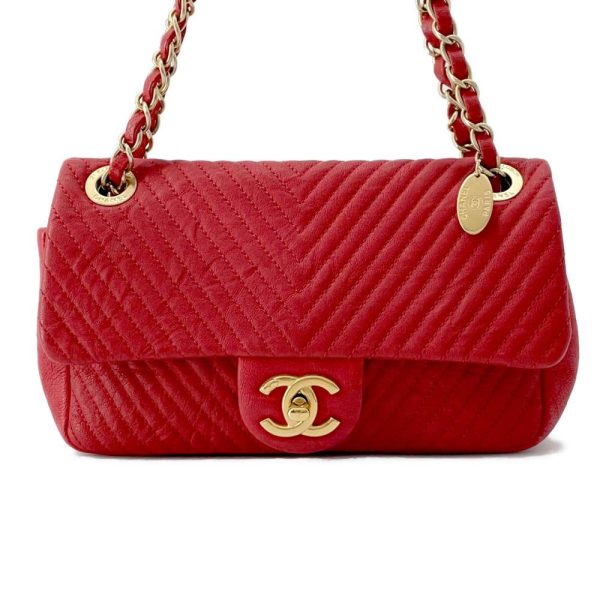 9606470 01 CHANEL chain shoulder bag chevron v stitch here mark bag