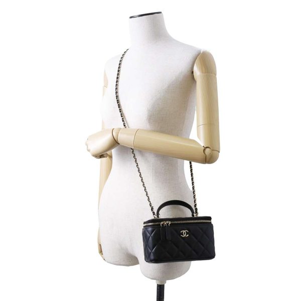 9606593 04 CHANEL Chain Shoulder Bag Matelasse Coco Mark Vanity Black