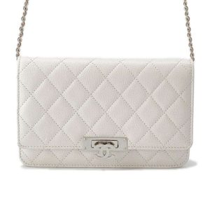 9616714 01 Chanel Metallic Gradient Quilted Lambskin Clutch with Chain