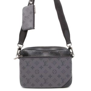 9619043 01 Chanel Coco Mark Chain Tote Bag Black