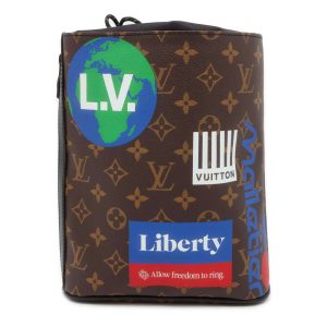 9619074 01 Louis Vuitton Zippy Lockme Leather Black