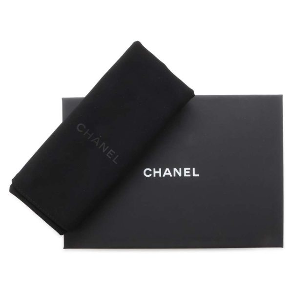 9629875 15 CHANEL Matelasse Zip Coin Caviar Skin Wallet Black