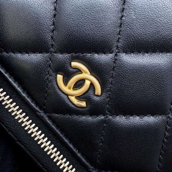 9630574 11 CHANEL Gabriel de Matelasse Small Hobo Tweed Chain Shoulder Bag