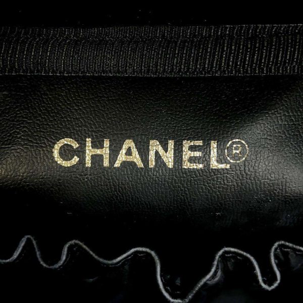 9633766 11 CHANEL Vanity CocoMark Caviar Skin Pouch Black