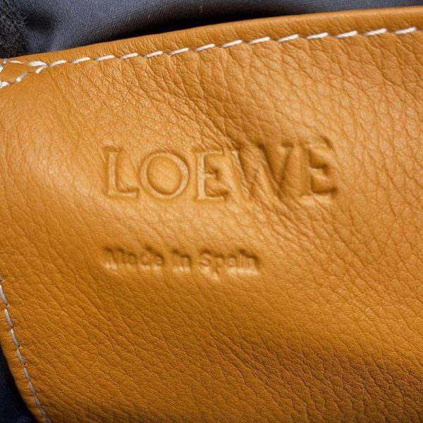 9639065 15 LOEWE Puffy Yago Backpack Black