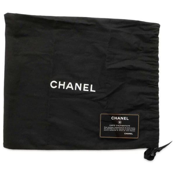 9645622 16 CHANEL Matelasse Caviar Skin Chain Wallet