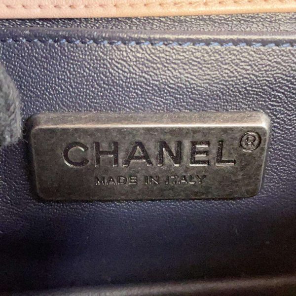 9645806 17 CHANEL Chain Shoulder Bag Boy Chanel Coco Mark Leather