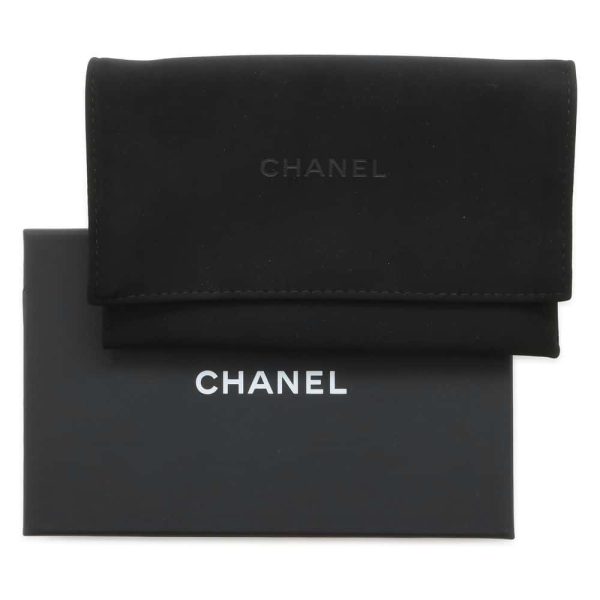 9649347 09 CHANEL Matelasse CocoMark Caviar Skin Pass Card Holder Black