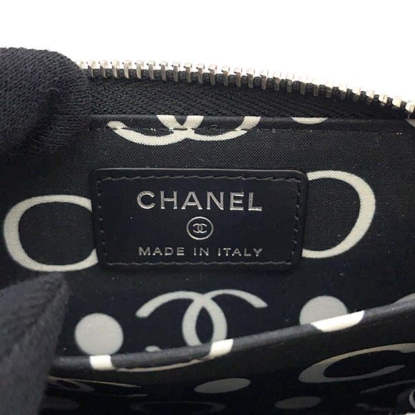 9649392 08 CHANEL Zip Coin Matelasse Wallet Shoulder Bag Caviar Skin Black