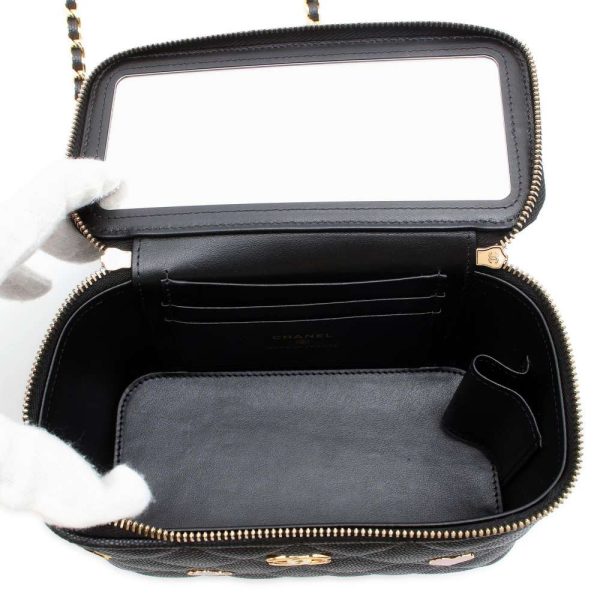 9660250 05 CHANEL Vanity Trump Shoulder Bag Matelasse Caviar Skin Black