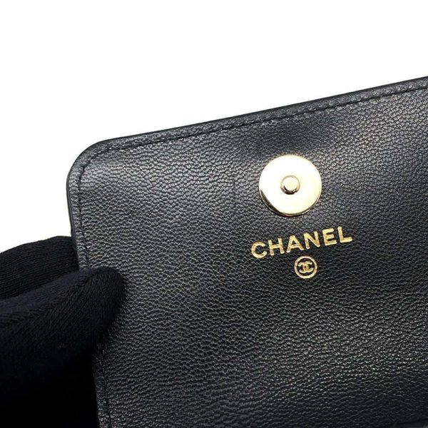 9685499 07 Chanel Waist Bag Matelasse Goatskin Black