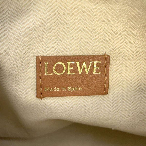 9686687 13 LOEWE Cubby Pouch Repeat Anagram Handbag