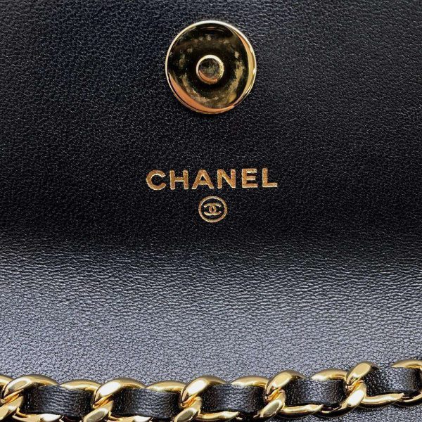 9704404 10 CHANEL Matelasse Chain Shoulder Bag Playing Card Motif Lambskin Black