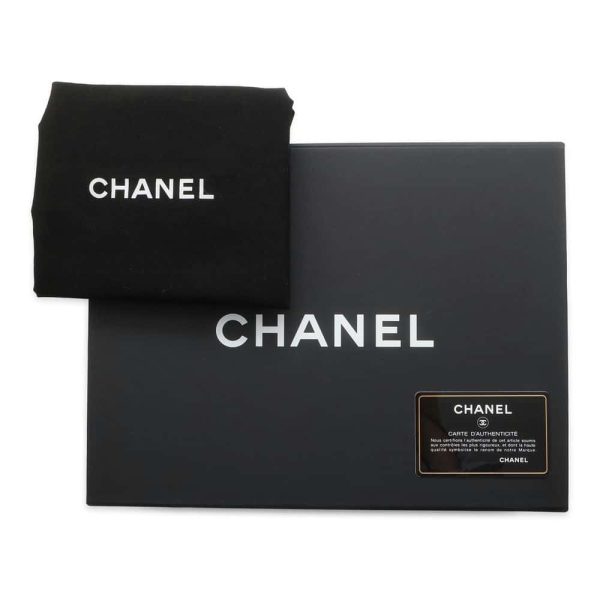 9724594 15 Chanel Boy Chanel Shoulder Bag Chevron Caviar Skin Black