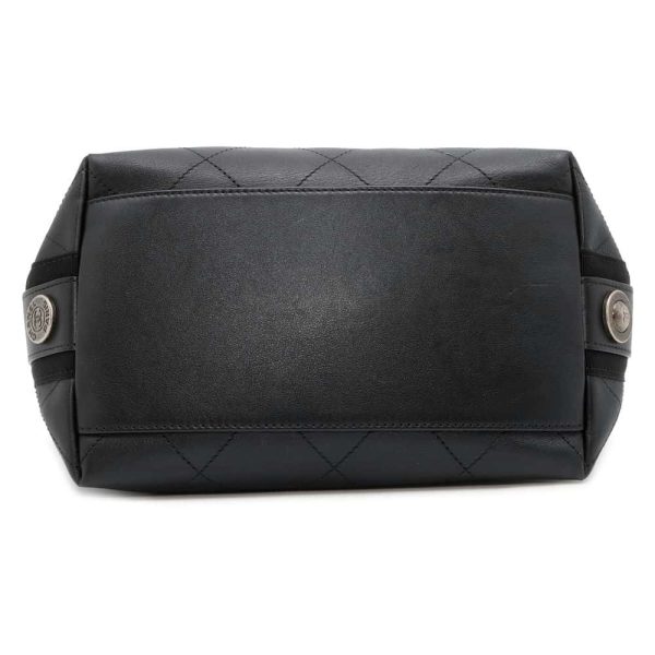 9728219 03 CHANEL Matelasse Calf Shoulder Bag Black