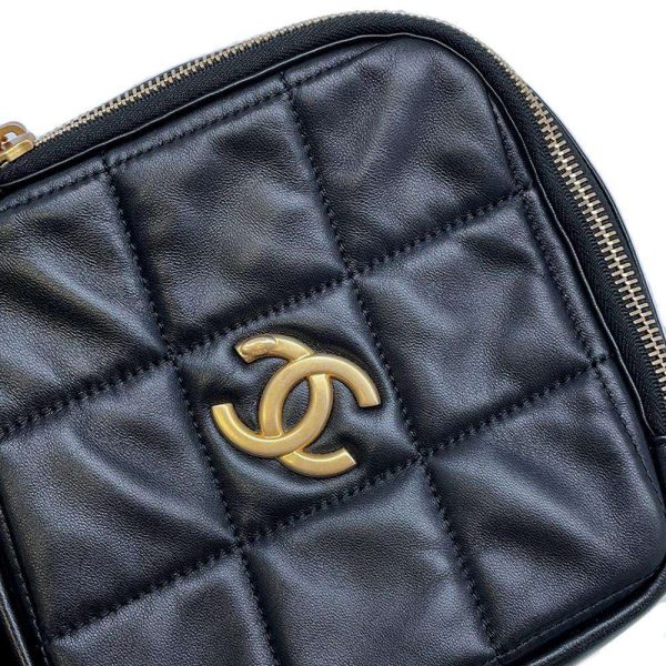 9733954 06 Chanel Diamond Shape Shoulder Bag Matelasse Lambskin Black