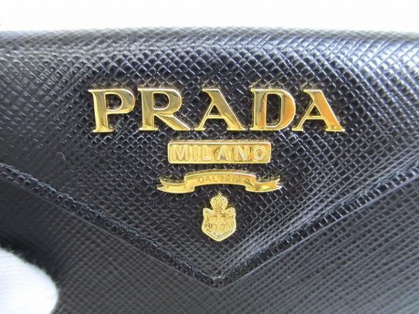 9736 10 PRADA Saffiano Metal Wallet Wallet Nero Black