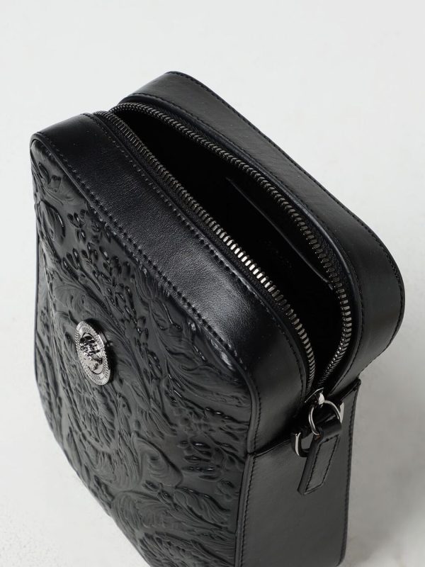 99aa948f362cbc4 gi 5 Versace Spring Summer Accessories Black